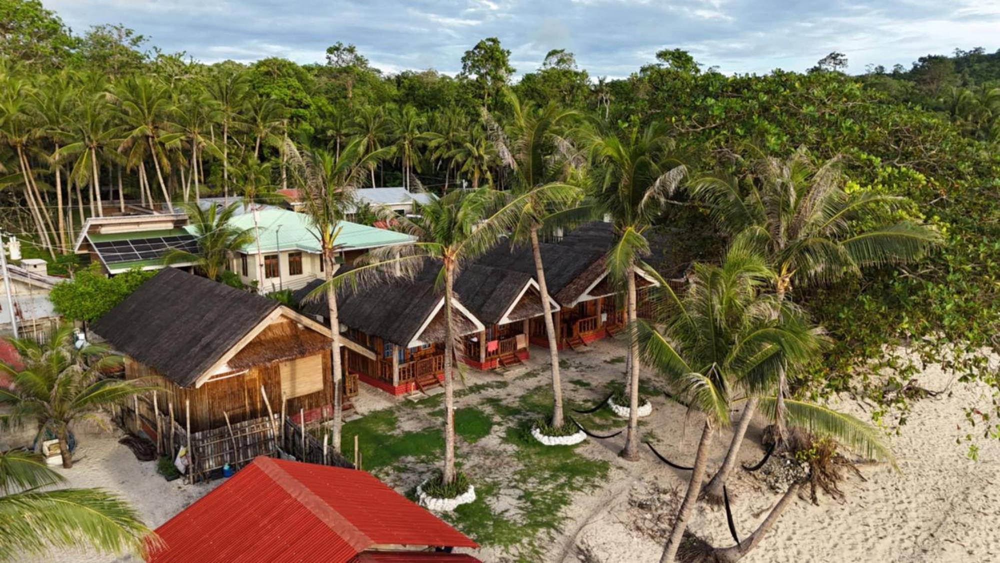 Hola Beach Resort Siquijor Exterior foto