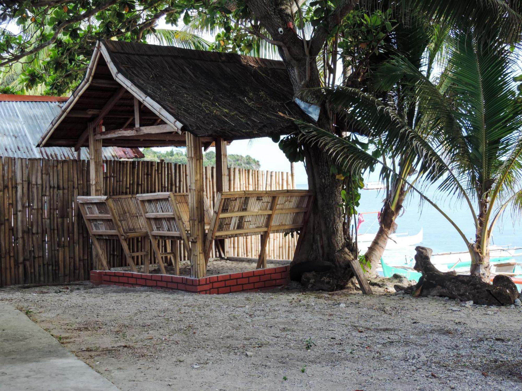Hola Beach Resort Siquijor Exterior foto